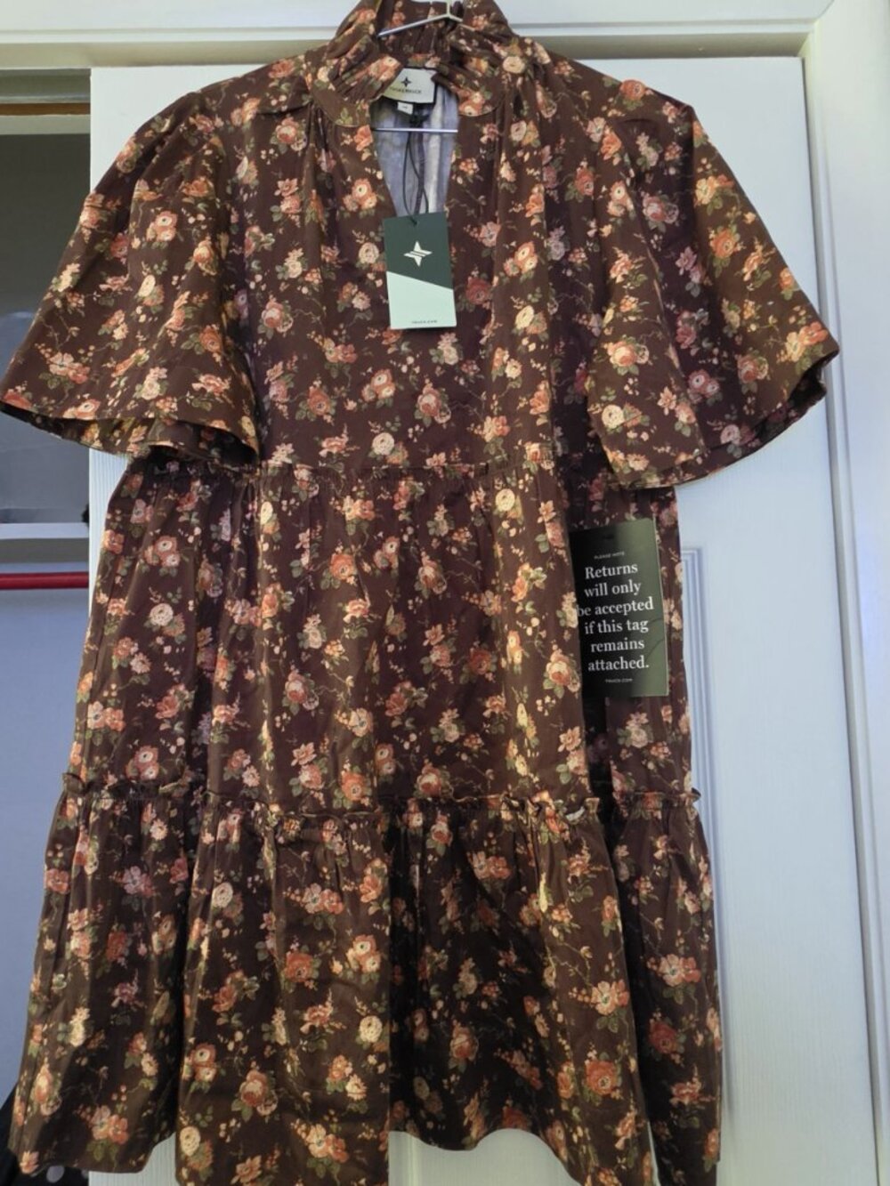 Tuckernuck Crawford Dress brown floral dress size Med